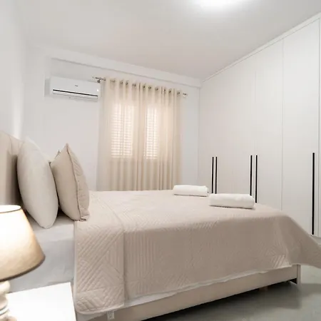 Apartament Greca Tirana
