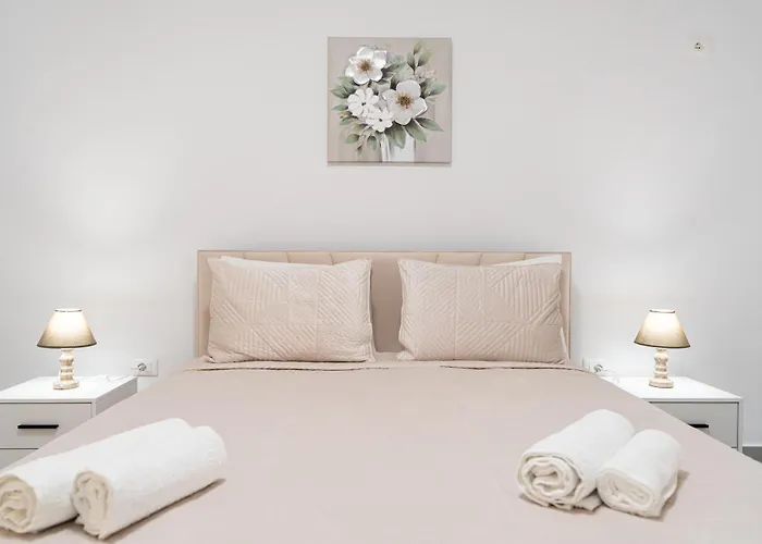 Lejlighed Greca Tirana