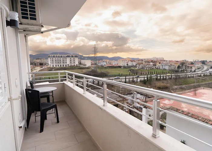 Greca Lejlighed Tirana