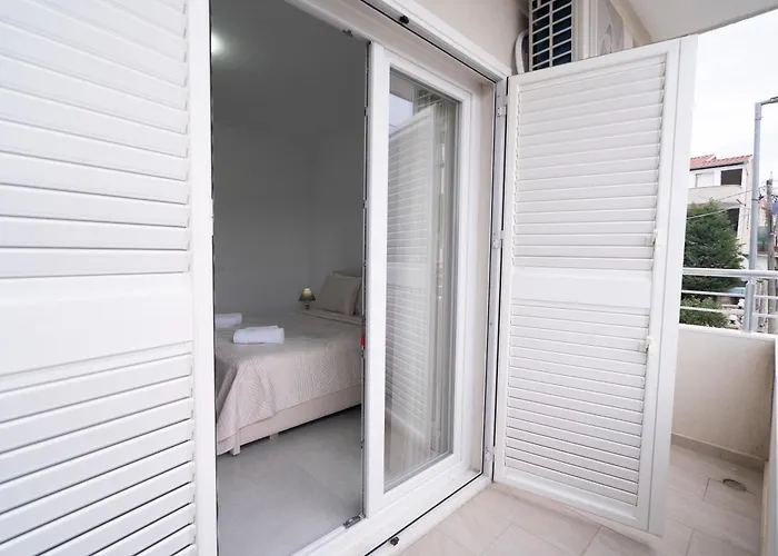 Greca Appartement Tirana